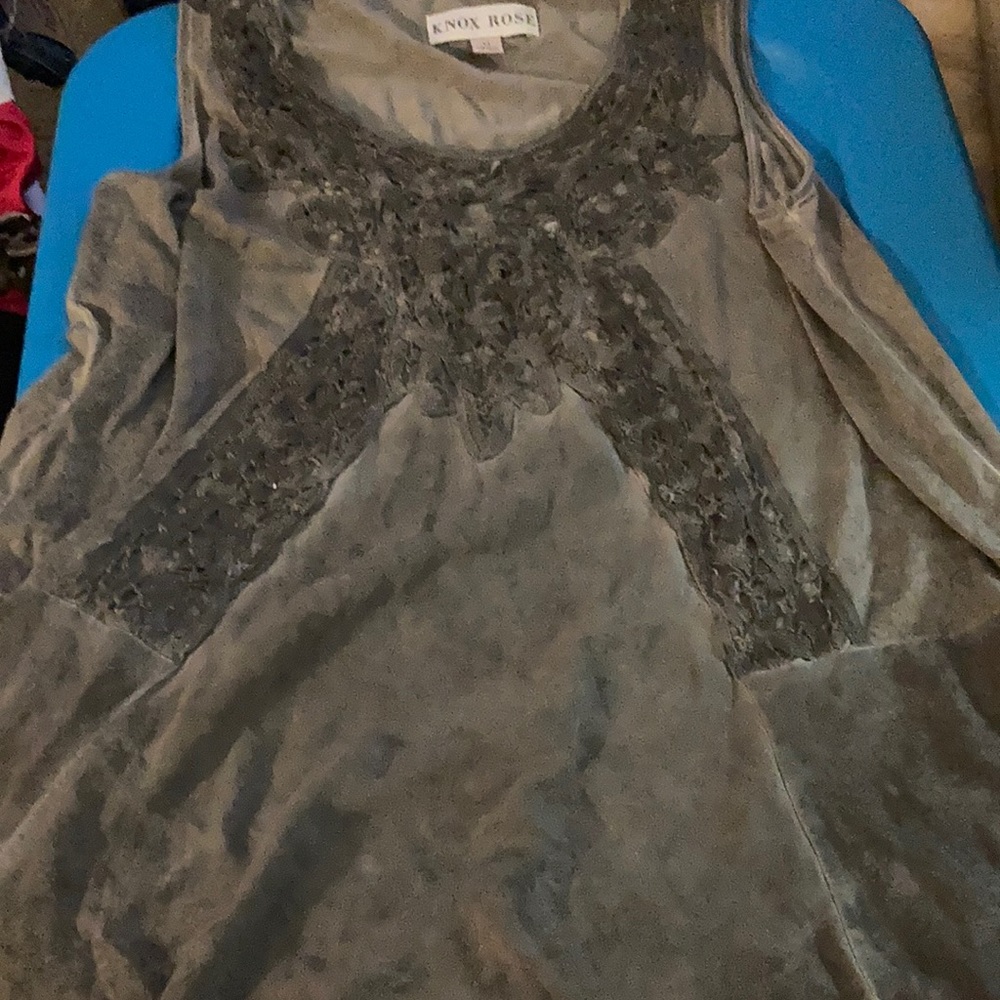 Woman’s blouse